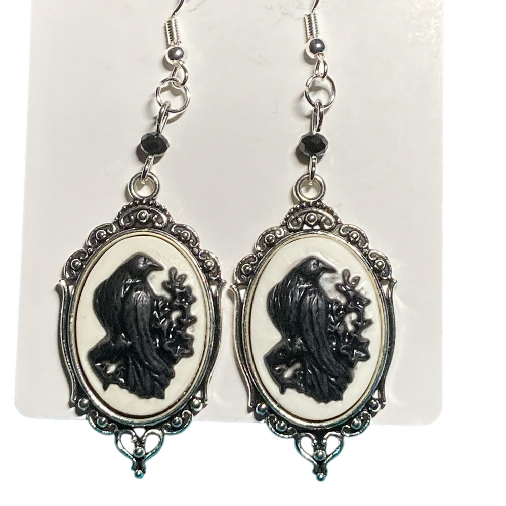 ✨3 for $15✨ Crow Gothic Dangle Earrings